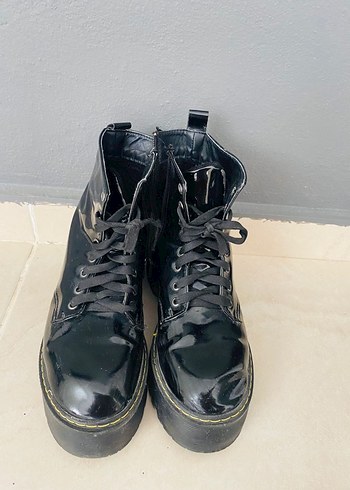 Siyah Rugan Platform Topuklu Punk Bot
