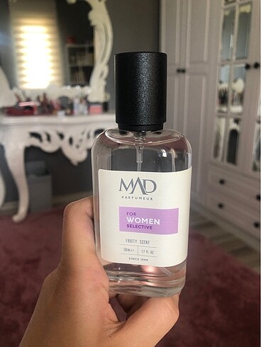 Diğer Mad woman w214 parfüm