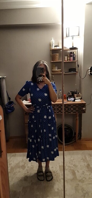 Çiçekli elbise - Görsel 2