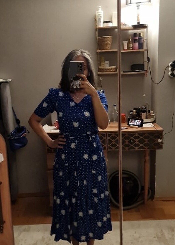 Çiçekli elbise - Görsel 2