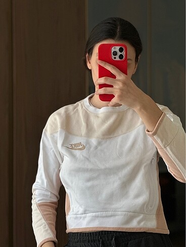 Nike sweatshirt