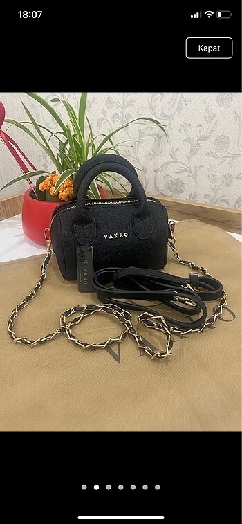 Vakko Vakko zincirli mini speedy çanta
