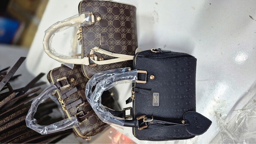 Beden Vakko 20 cm mini speedy çanta