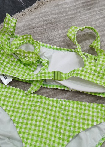 40 Beden yeşil Renk Trendyol bikini takim