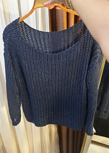 Yırtık desenli lacivert triko - Görsel 5