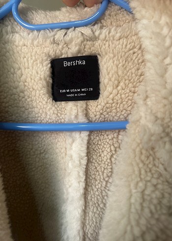 Bershka Kürklü Kadın Ceket - Görsel 4