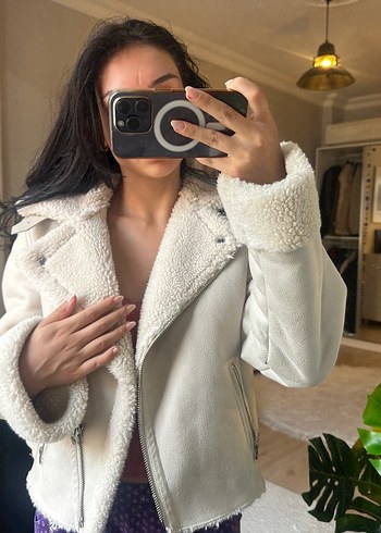 Bershka Kürklü Kadın Ceket - Görsel 6