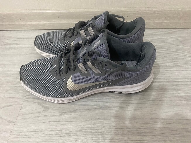 Nike Kadın koşu ayakkabısı