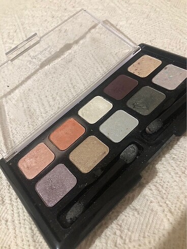 Maybelline Far paleti