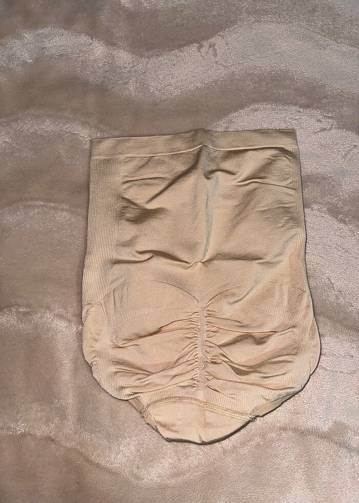 LC Waikiki korse - Görsel 2