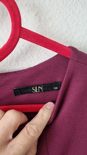 Yepyeni elbise - Görsel 2