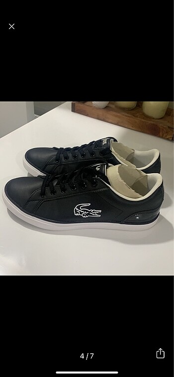 Lacoste Sneaker