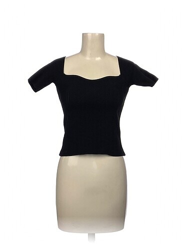 PreLoved T-shirt %70 İndirimli.
