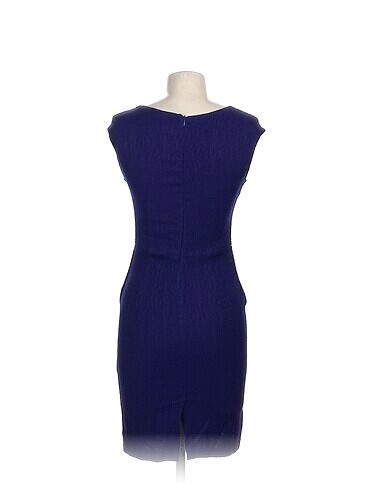 38 Beden PreLoved Kalem Elbise %70 İndirimli.