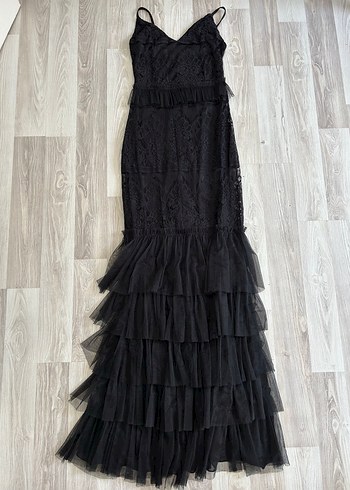 xs Beden siyah Renk Siyah Straplez Uzun Fırfırlı Gotik Elbise