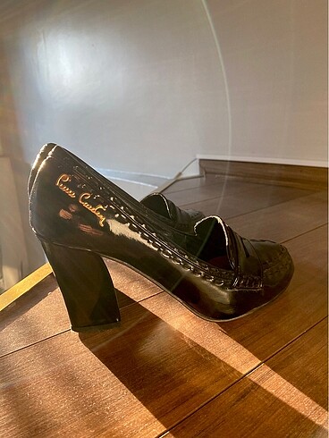 38 Beden Pierre Cardin Rugan Topuklu Ayakkabı ? 38 Numara ? Şık ve Klasik
