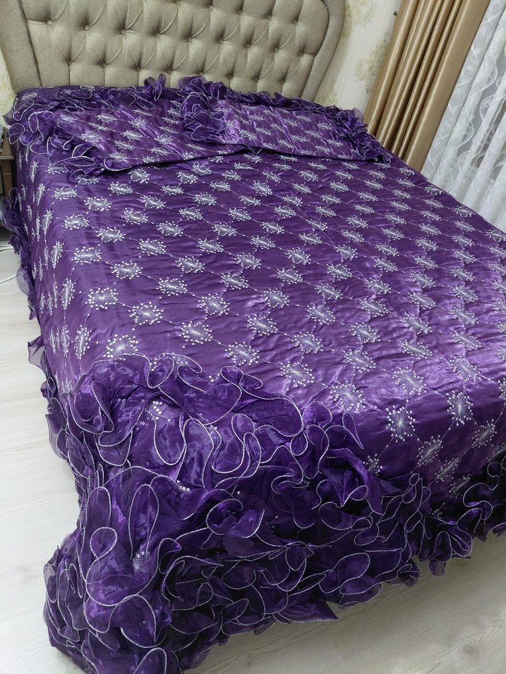 Mor Nakışlı Renkli Yatak Örtüsü - Görsel 2