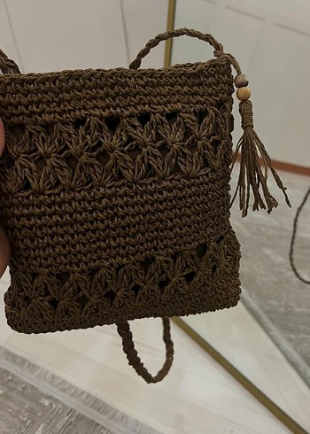  Beden Kahverengi Nakışlı Püsküllü Örgü Kadın Çanta