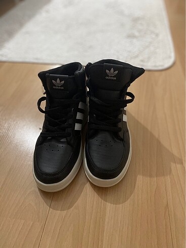 37 Beden Adidas