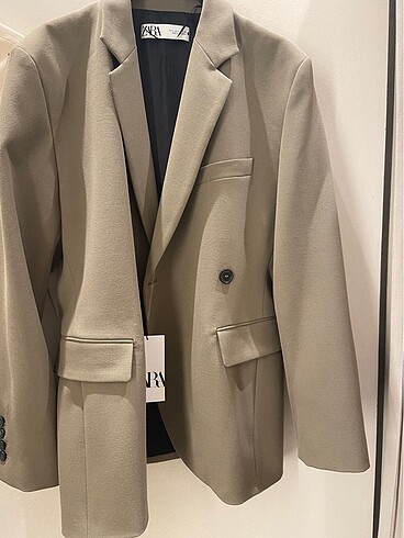 Zara Satıldı Zara kruvaze blazer