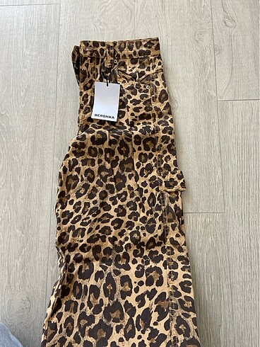 Bershka Bershka leopar pantolon
