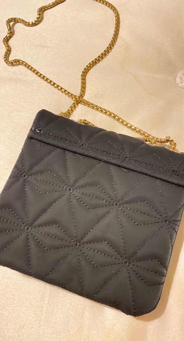 Klasik Siyah Nakışlı Kadın Çanta - Görsel 2