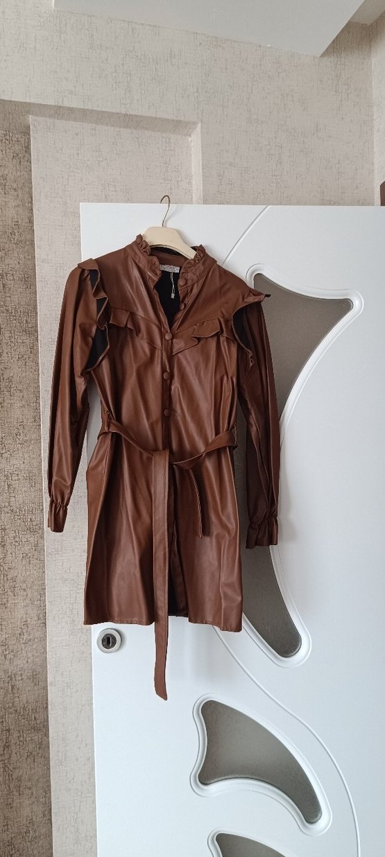 Kahverengi Uzun Deri Kadın Ceket - Görsel 2