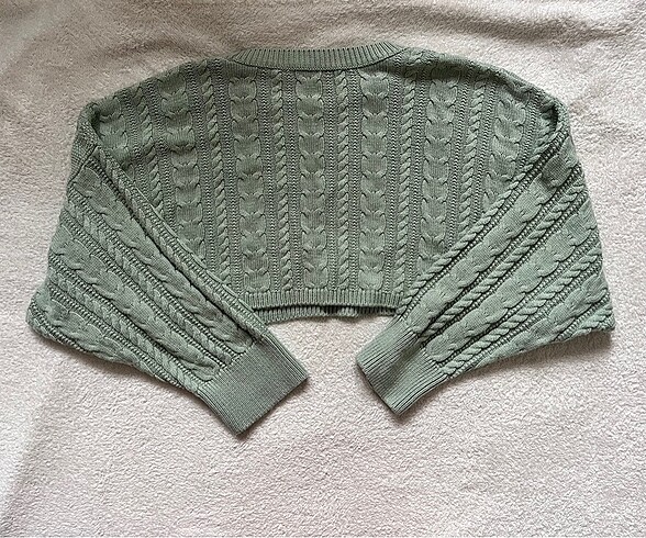 m Beden defacto mint yeşil crop kazak