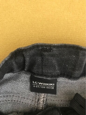 LC Waikiki Çocuk kot şort
