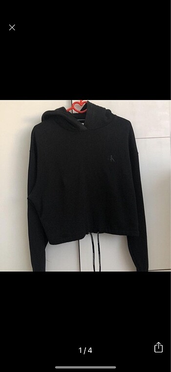 Calvin klein sweatshirt