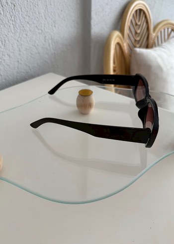 Minimalist kahveten Kadın Güneş Gözlüğü - Görsel 3