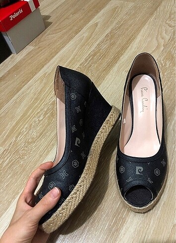 Pierre cardin dolgu topuk ayakkabı
