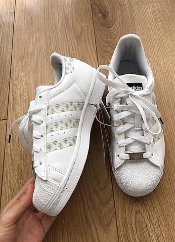 Adidas Orijinal adidas spor ayakkabı