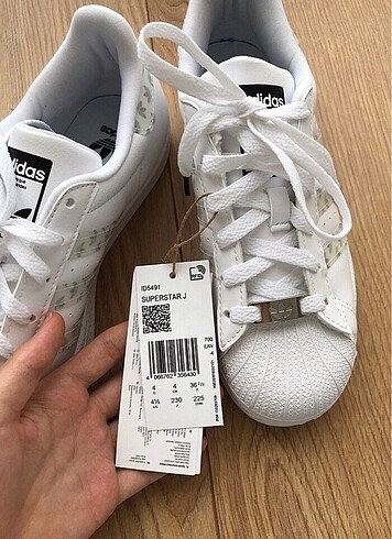 36 Beden Orijinal adidas spor ayakkabı