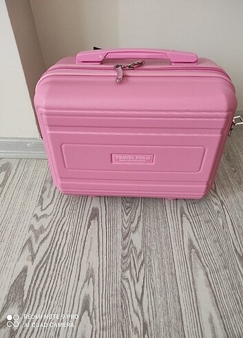 Makyaj cantası - Görsel 8