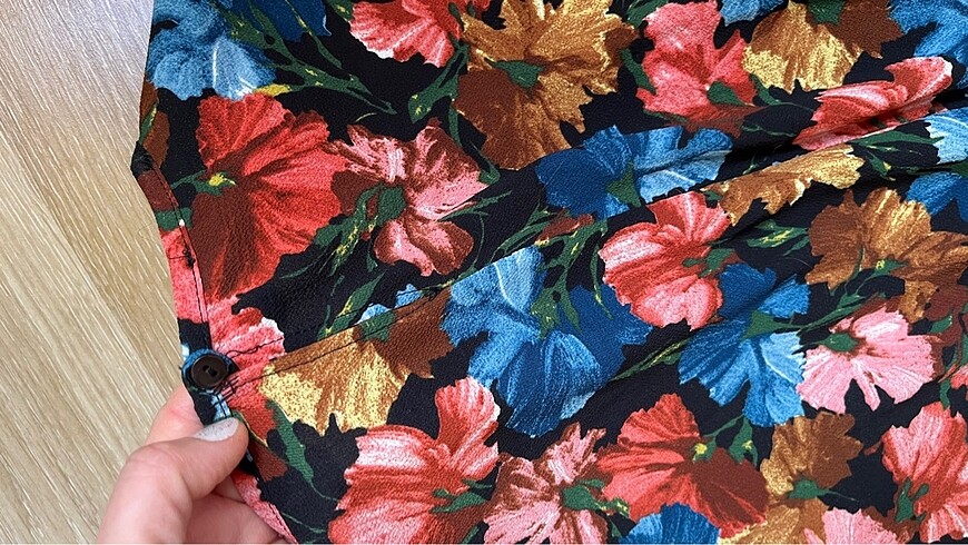 Çiçekli elbise - Görsel 5