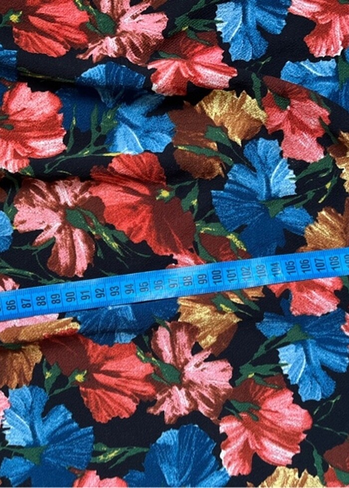 Çiçekli elbise - Görsel 4