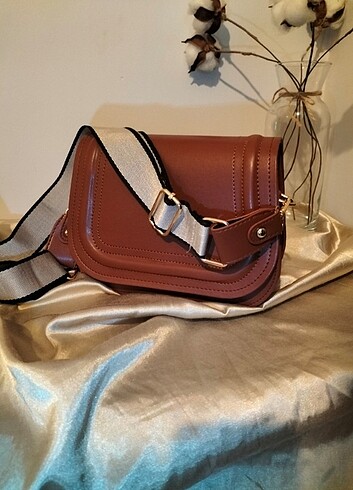 Zara model kahverengi çanta 
