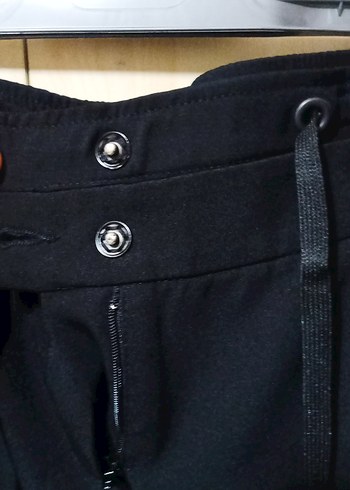 Kadın Siyah Kemerli Kumaş Pantolon - Görsel 5