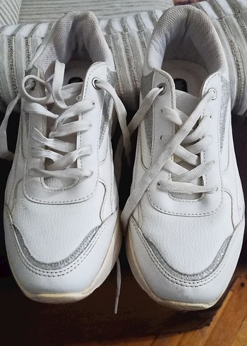 Beyaz Gri Kadın Dolgu Topuk Spor Ayakkabı - Görsel 8