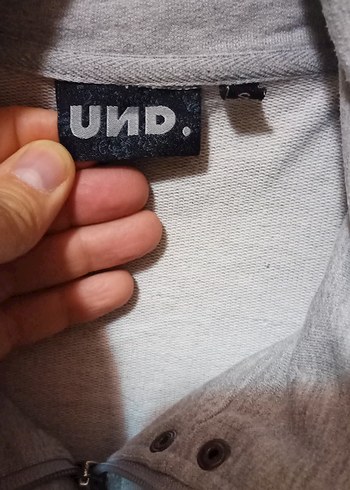 Gri Kapüşonlu Düğmeli swift - Görsel 6