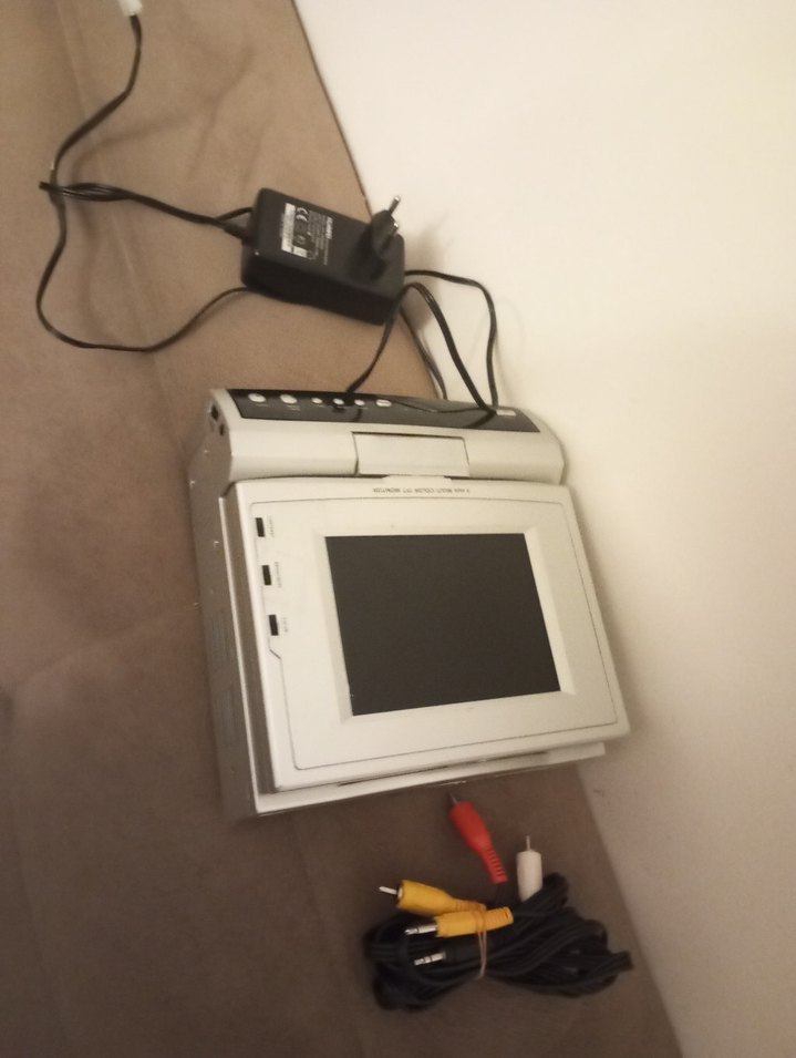 Gri DMD Monitör ve DVD Oynatıcı - Görsel 2