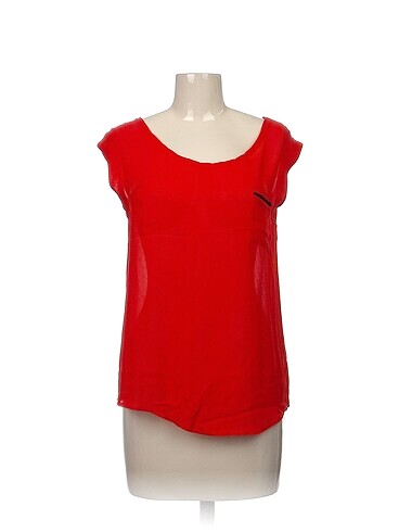 Zara Bluz %70 İndirimli.