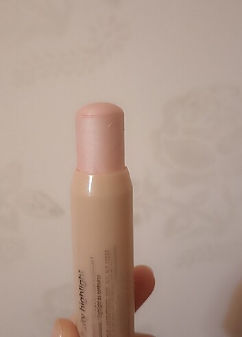 Beden Clinique Chubby stick Highlighter