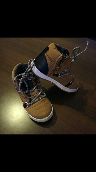 zara 24 numara bot 