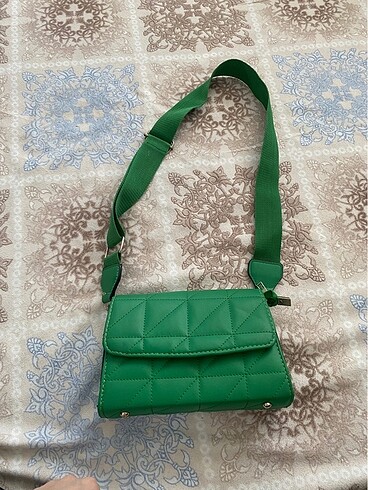 Yesil canta