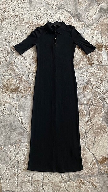 Polo yakalı elbise