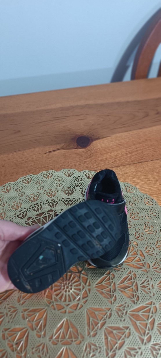 Kız Çocuk Siyah-Pembe Spor Ayakkabı Velcro - Görsel 3