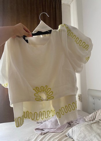 QUZU Marka Nakışlı Beyaz Kadın Şort Bluz Takım - Görsel 6