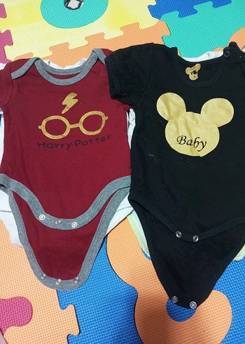 Düğmeli Beyaz Bebek Kolsuz Body - Görsel 3